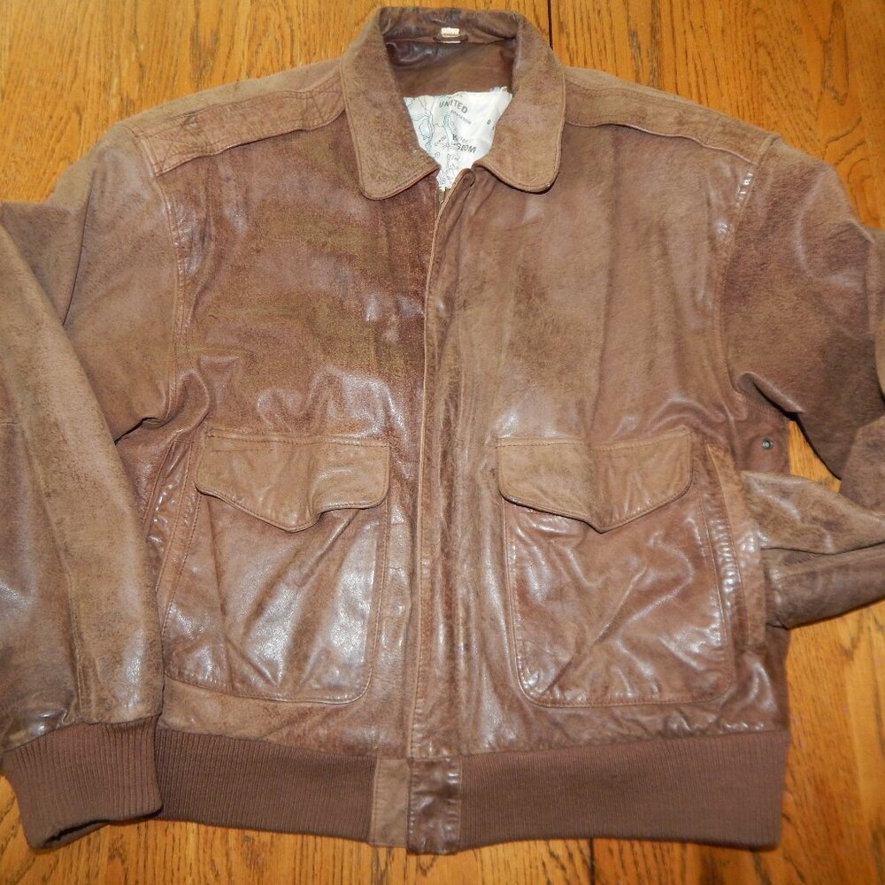 Vintage Brown Leather Bomber Jacket Size Medium YKK Brand
